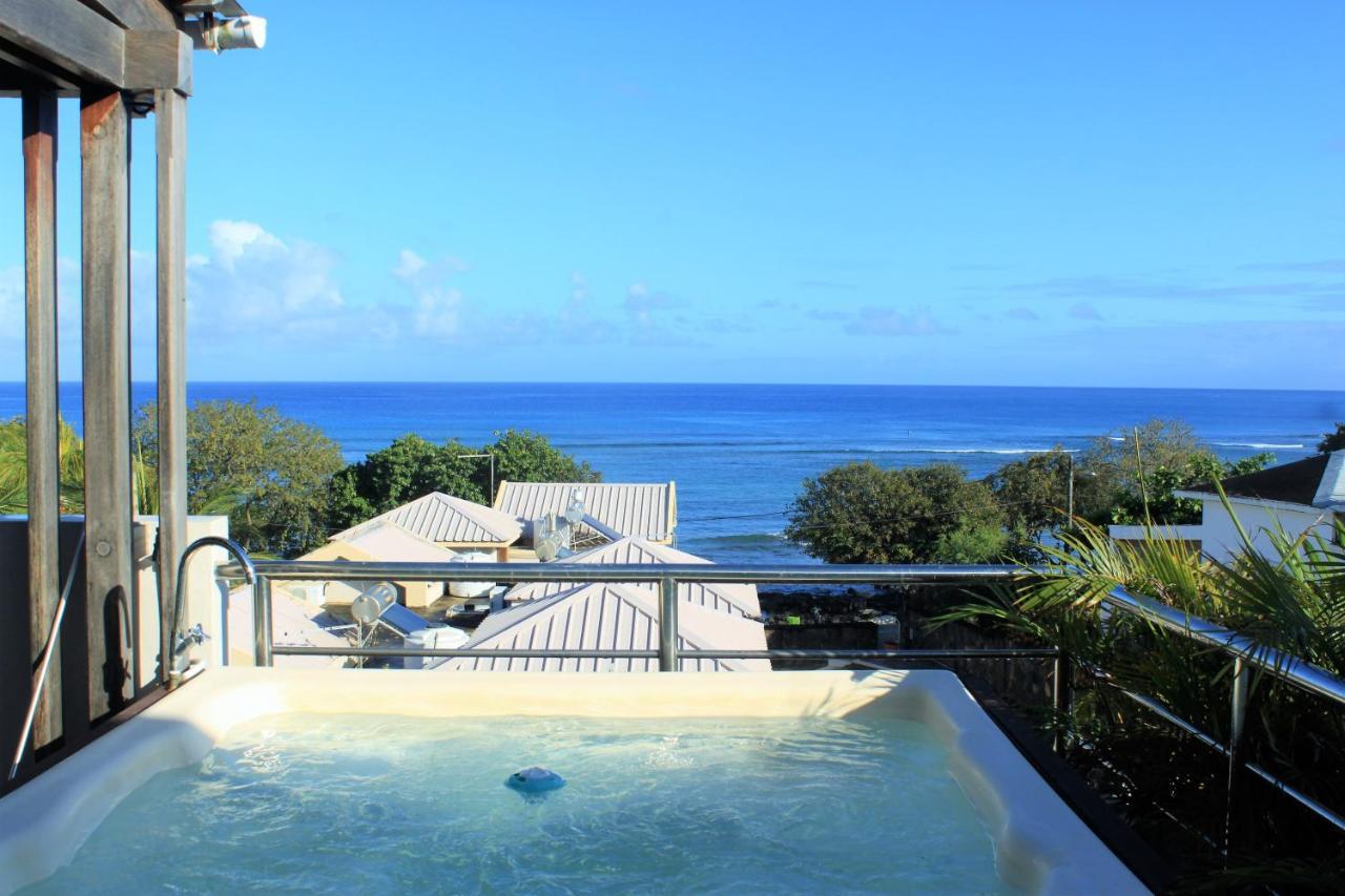 Frangipanier 2 Bedrooms Sea View Penthouse Trou aux Biches Exterior foto