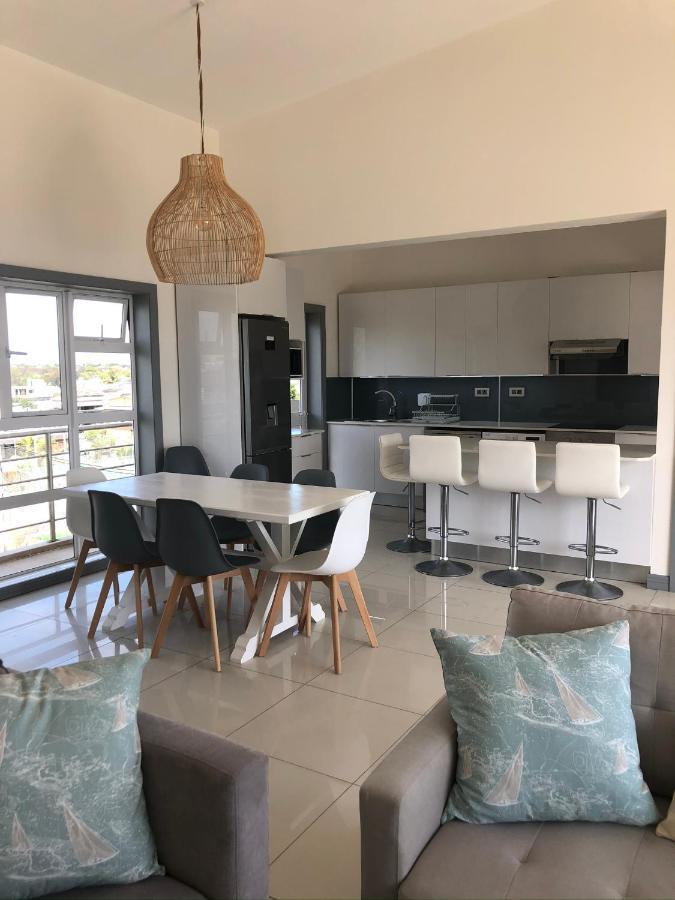 Frangipanier 2 Bedrooms Sea View Penthouse Trou aux Biches Exterior foto