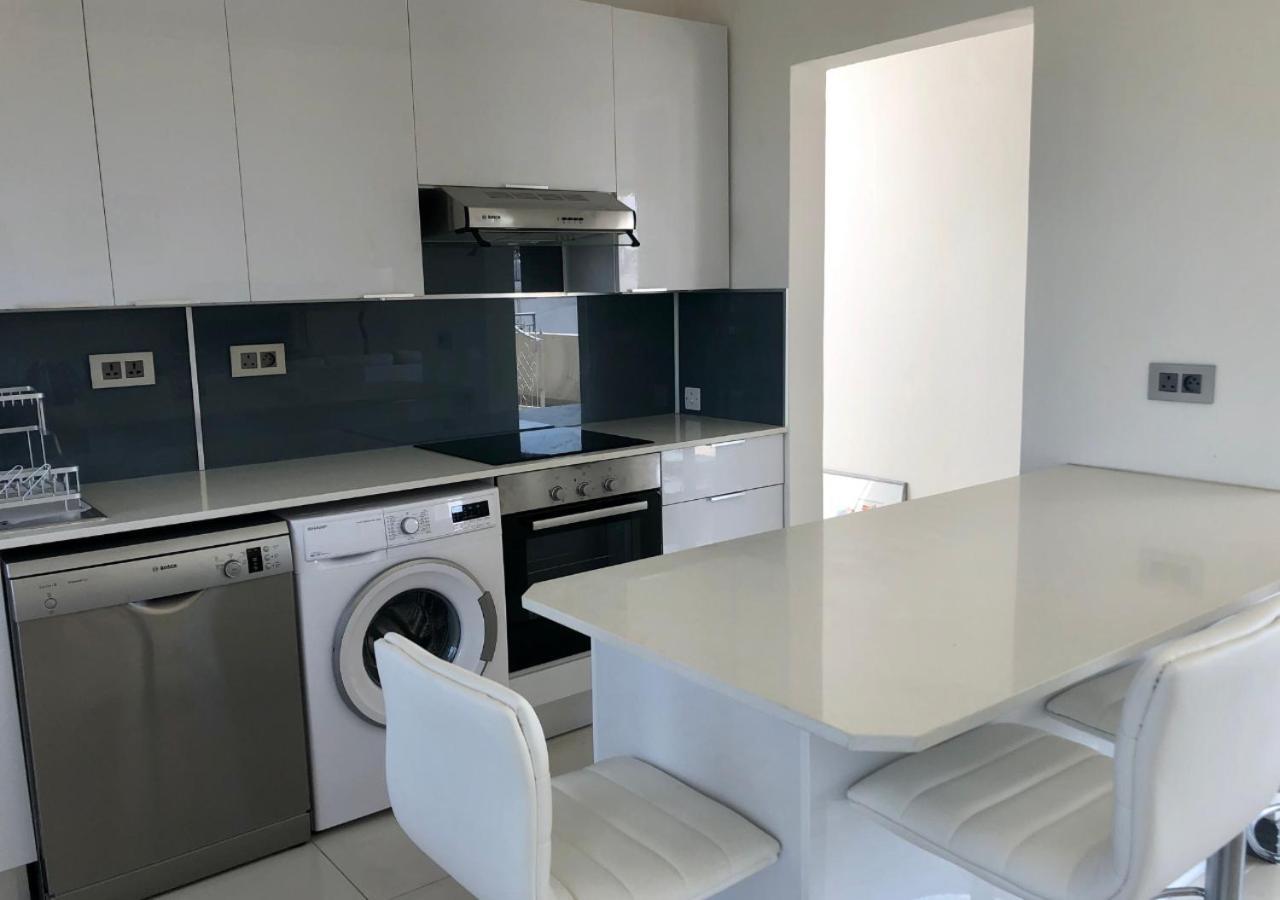 Frangipanier 2 Bedrooms Sea View Penthouse Trou aux Biches Exterior foto
